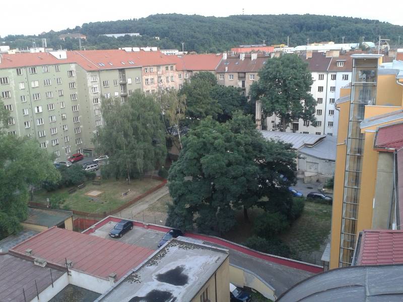 Holeovick
            vely expanduj do Vrovic