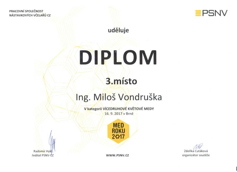 Med roku
          2017